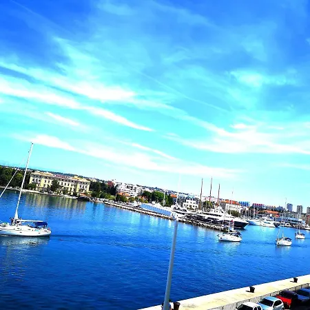 Pleasure 1 I 2 Apartment Zadar