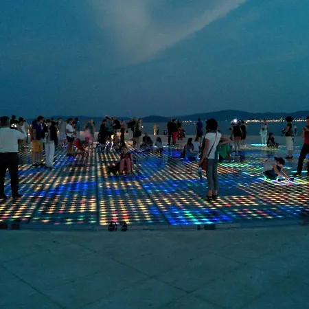 Pleasure 1 I 2 Zadar